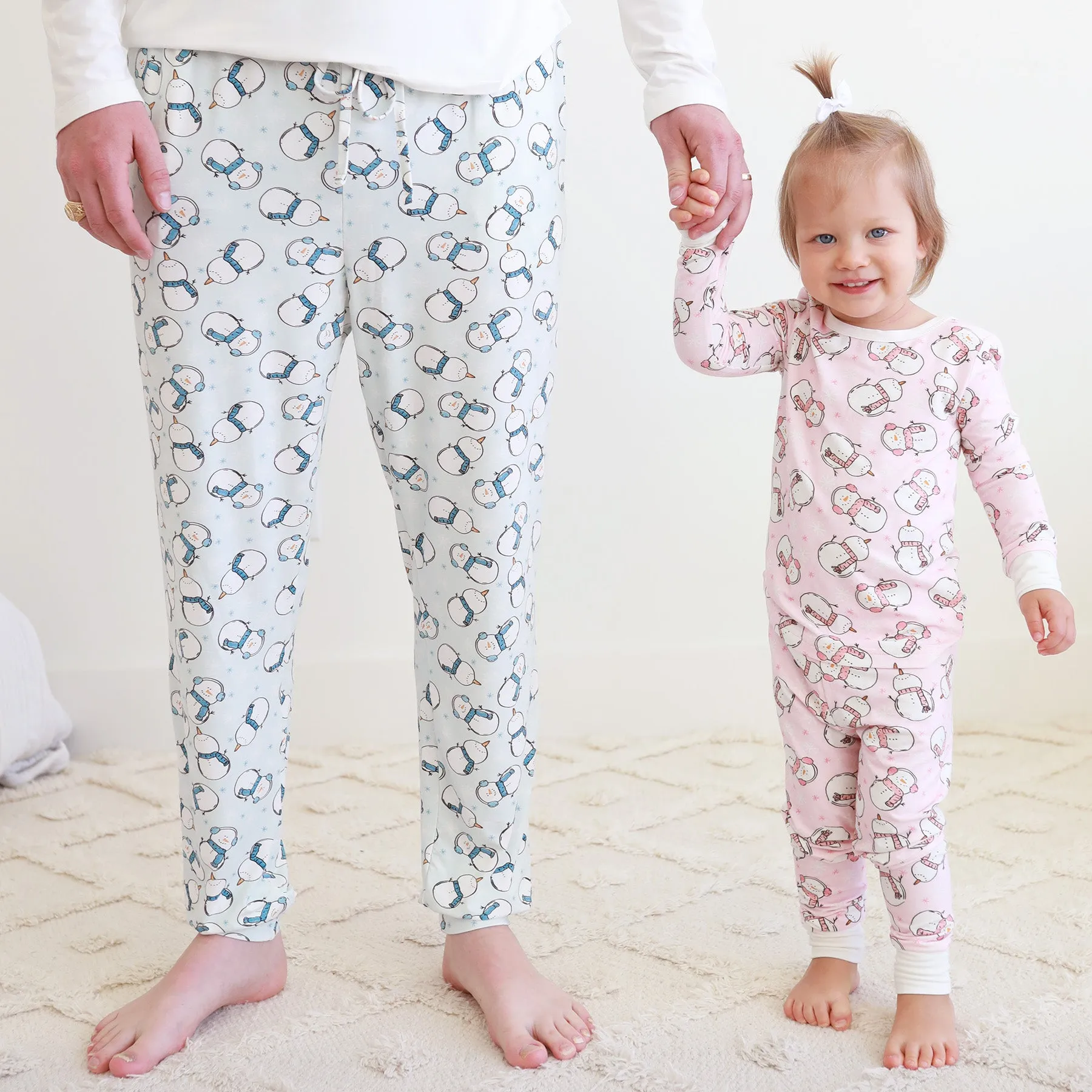 Adult Lounge & Jogger Pajama Pants | Frosty Friends