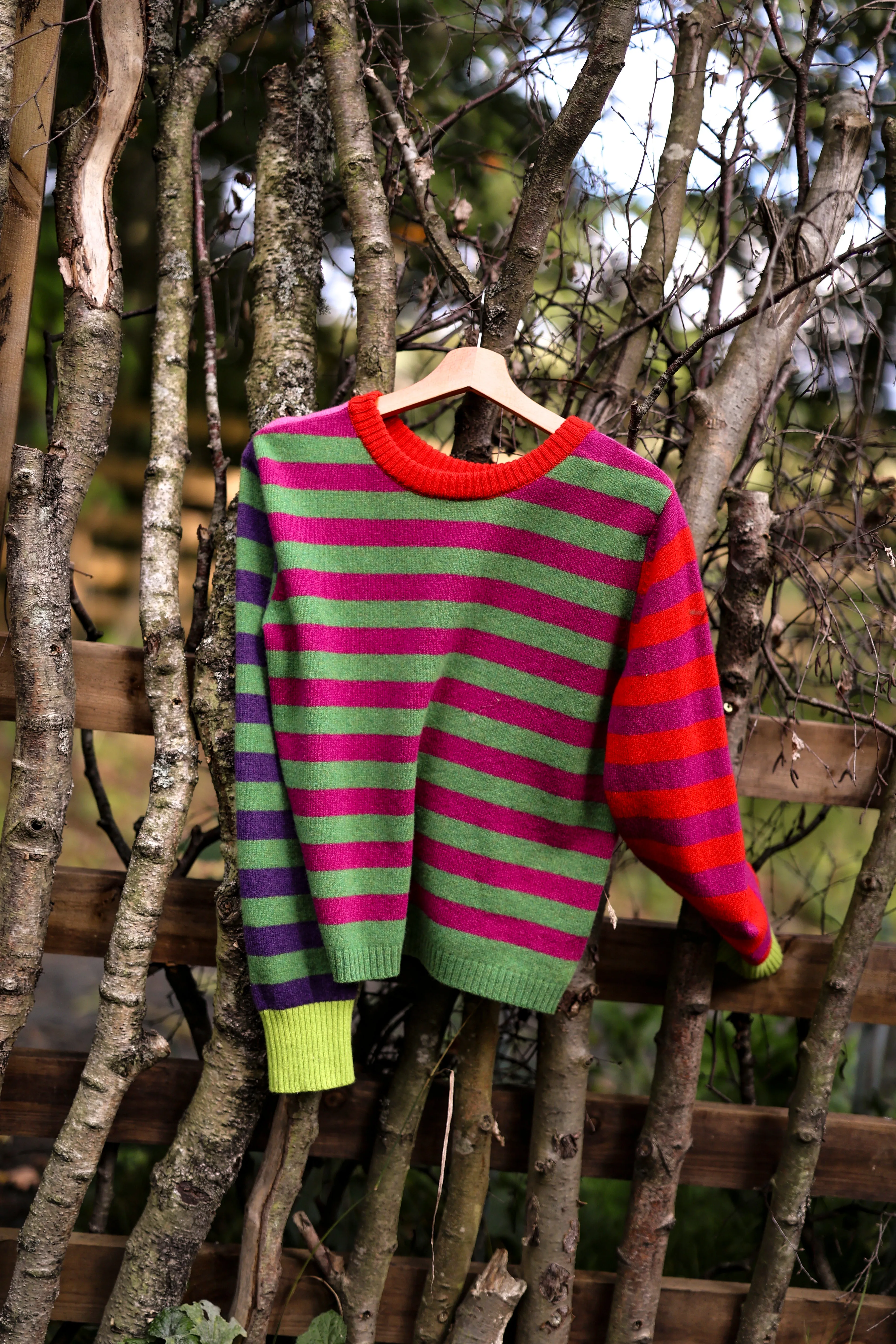 Eribe Stobo Stripe Sweater - Rosa