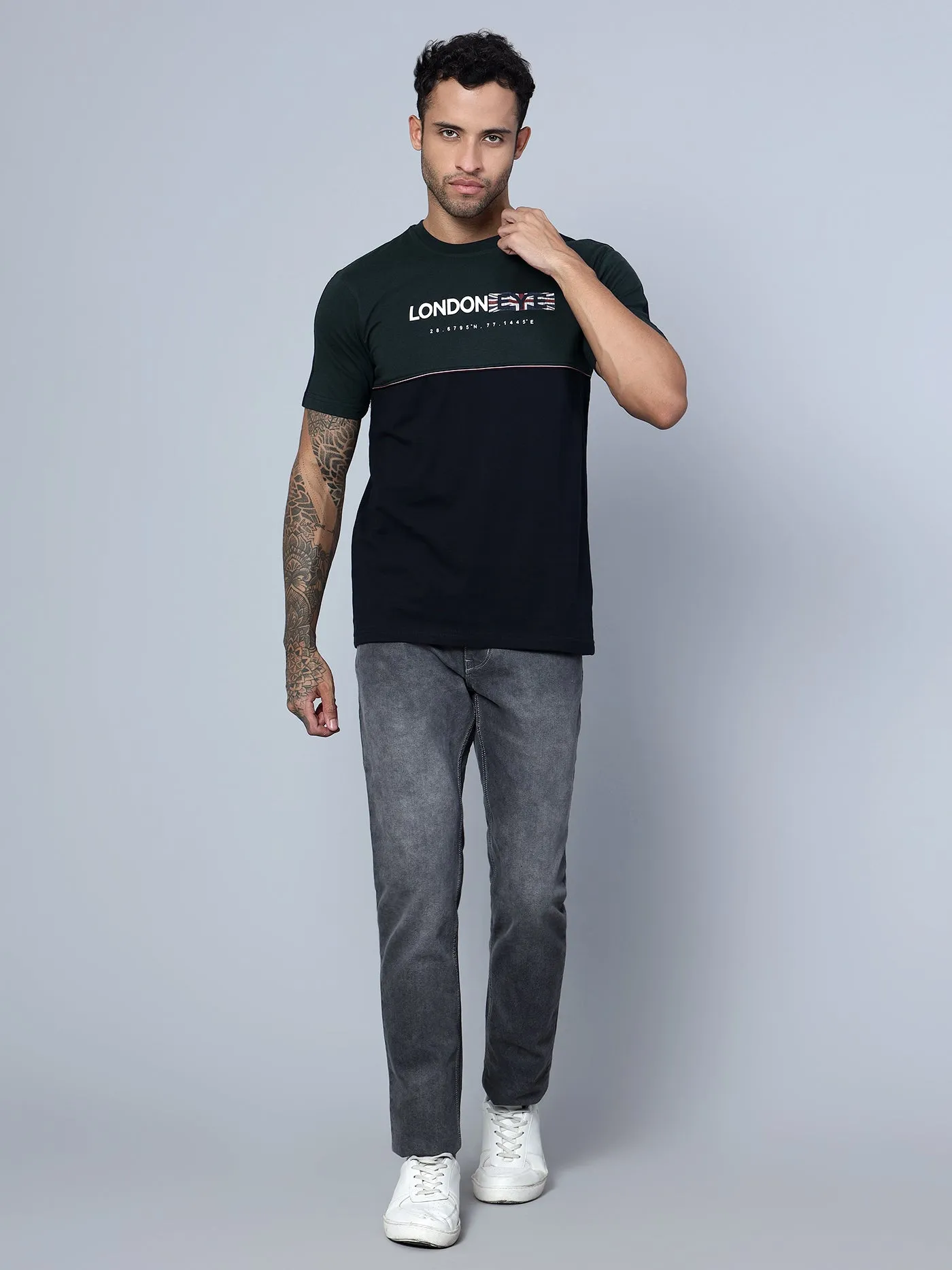 Men Round Neck Bottle Green T-Shirt