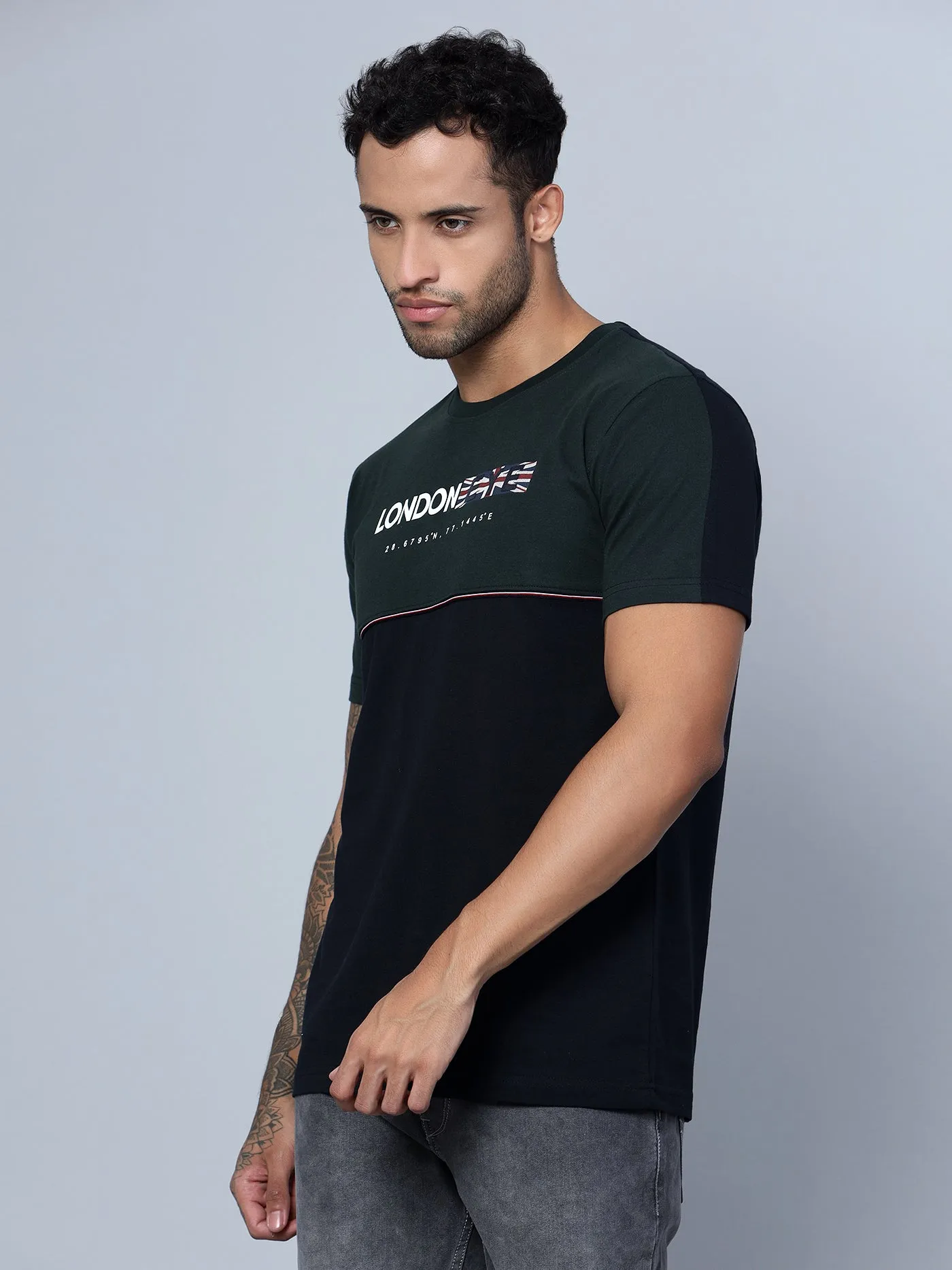 Men Round Neck Bottle Green T-Shirt