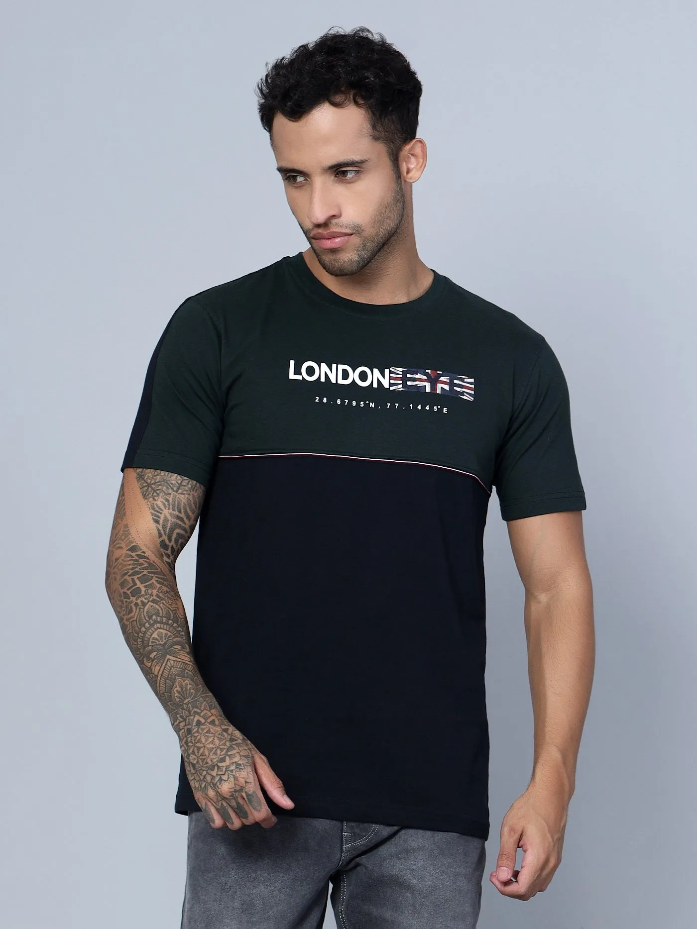 Men Round Neck Bottle Green T-Shirt