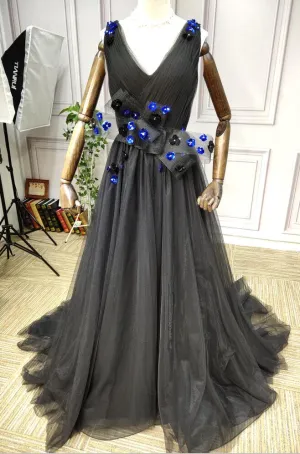 V neck black prom tulle sequins flowers beaded dresses 2020